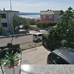 And With Parking Space - 12305