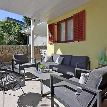 And With Parking Space - 12305 Crikvenica